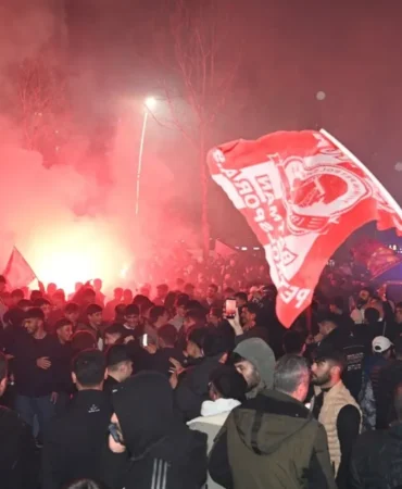 şampiyonluk seniç petroslpor 1