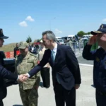 Birbirilerine girdiler: Muharrem İnce-Ümit Özdağ tartışmasında ikinci perde thumbnail