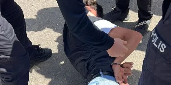 Diyarbakır’da ortaokula silahlı saldırı girişimi son anda önledi