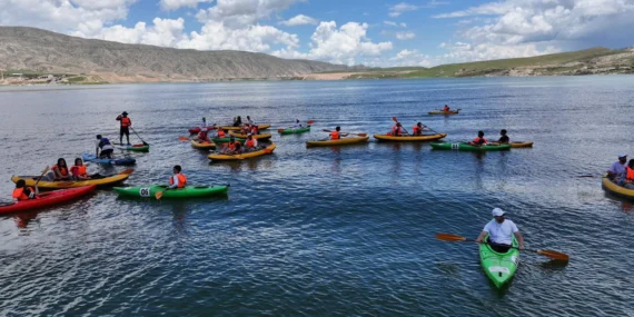 Hasankeyf’te bahar şenlikleri yoğun ilgi gördü