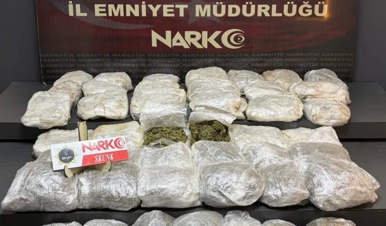 uyuşturcu skunk