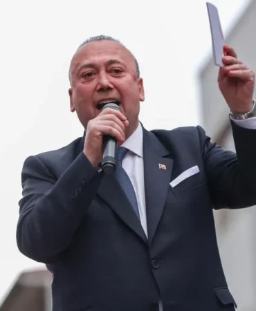 ozkan-yalim-2449103
