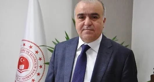 Muzaffer Özkan belediyedeki görevinden ayrıldı