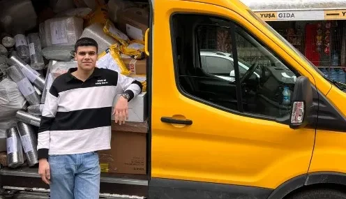 Dijital ticarette yeni nesil model: Lise sıralarından sosyal medya esnaflığına