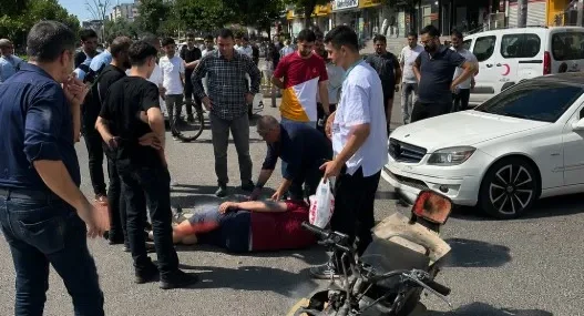 Batman’da otomobil ile motosiklet çarpıştı: 1 yaralı