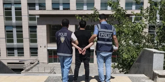 Batman’da 43 Ayrı Suçtan Aranan Firari Yakalandı