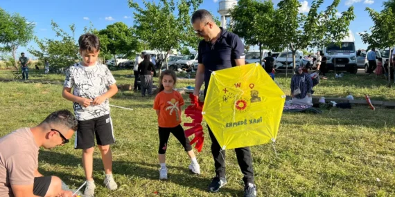 Batman – Eğitim Sen’in 3. Geleneksel Uçurtma Şenliği renkli görüntülere sahne oldu