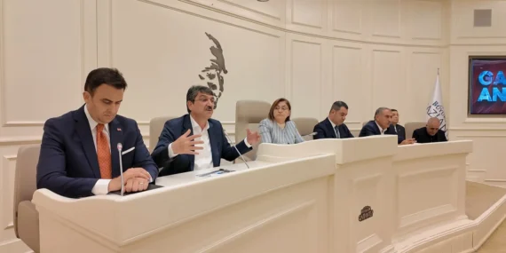 Ferhat Nasıroğlu: Gaziantep’in başarı hikâyesini Batman’da da yazacağız