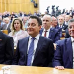 TÜİK: İşsizlik bir önceki aya göre azaldı thumbnail