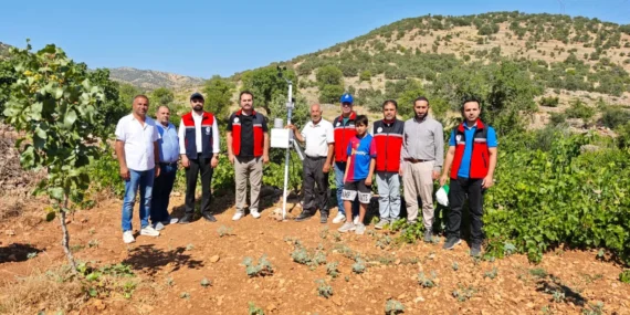 Gercüş’te bağ ve antepfıstığı üreticileri için erken uyarı sistemi kuruldu
