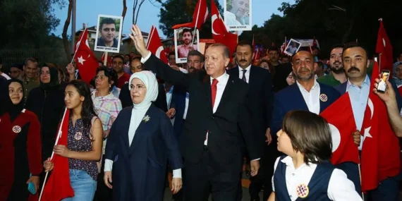 Erdoğan: 15 Temmuz, milletimizin yazdığı büyük demokrasi zaferidir