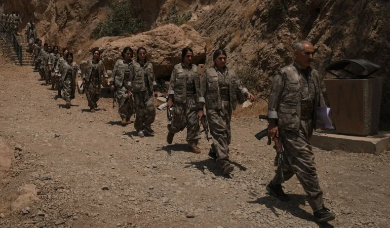pkk silah yakma bırakma