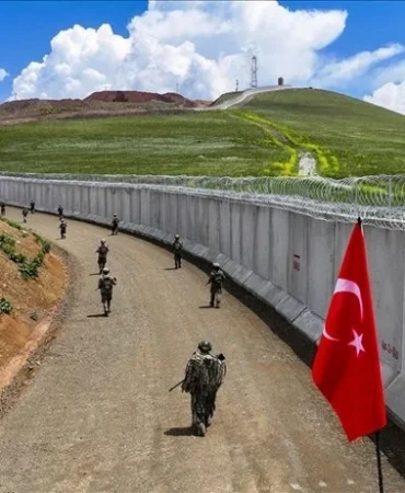 turkiye-iran-sinirinda-25-katmanli-g0ua