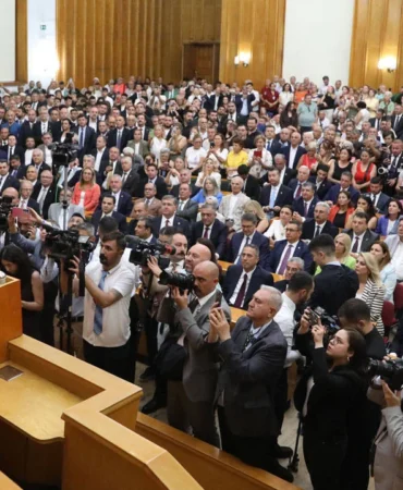 yeni-partiye-gecmesi-beklenen-vekiller-belli-oldu-1