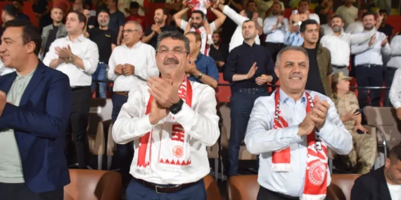 Nasıroğlu’ndan Petrolspor için iddialı mesaj: Biz bu ligi zorlarız