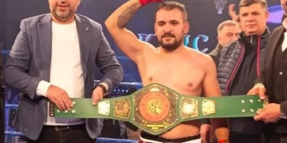 Batmanlı Kick Boksçu Cihan Kalık kemer için ringe çıkıyor