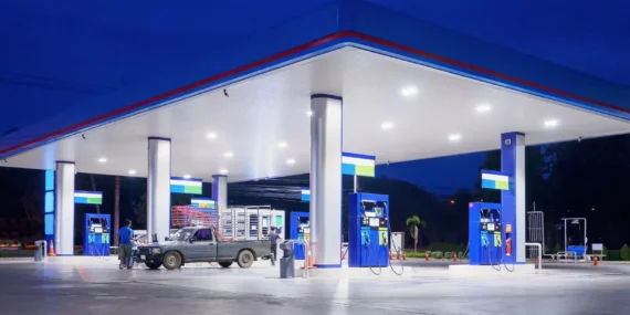 Benzine 2,74 TL zam geliyor