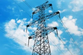 elektirk direği