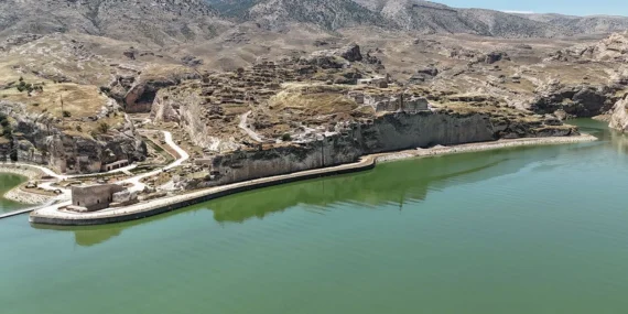 Hasankeyf’te baraj gölünde kadın cesedi bulundu
