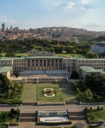 tbmm dıştan