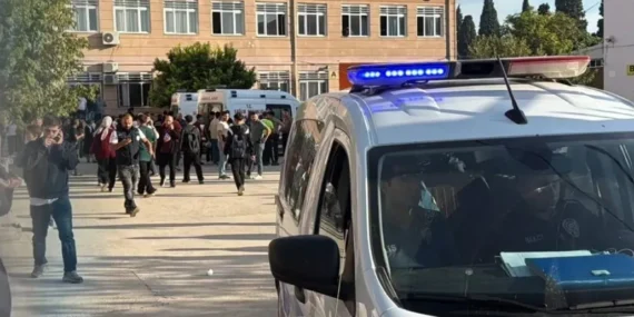 Manisa’da okul saldırısı: 15 yaşındaki saldırgan ile anne, baba ve dedesi dahil 7 kişiye tutuklama