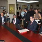 Batman’da Eşler Arasındaki Tartışma Kanlı Bitti: Koca, Eşini Bıçakladıktan Sonra İntihar Etti thumbnail