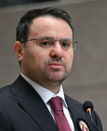 akın gürlek 11