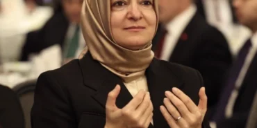 fatma betül sayan