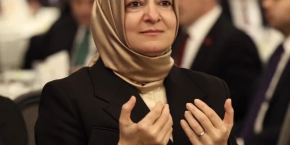 Fatma Betül Sayan Kaya fondan çektiği parayı SPK’nın açtığı iade hesabına gönderdi