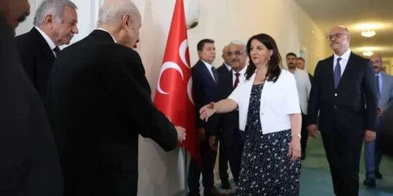 İmralı Heyeti Devlet Bahçeli ile görüştü