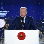 Resmi Gazete’de yayımlandı: Sosyal medyaya 15 yaş sınırı getirildi thumbnail