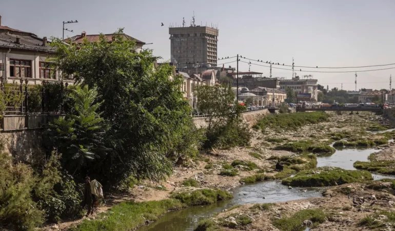 kabil-2030da-suyu-tukenen-ilk-modern-sehir-olacak-yoksul-bir-aile-gelirinin-30unu-suya-harciyor-hylq