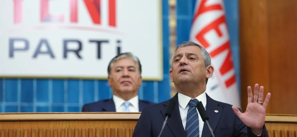 özgür özel yeni parti grup2