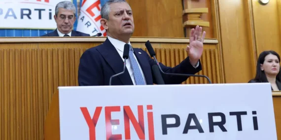 Özgür Özel: ‘Türkiye Yüzyılı’ dediler, yüzyılın soygununu yaptılar