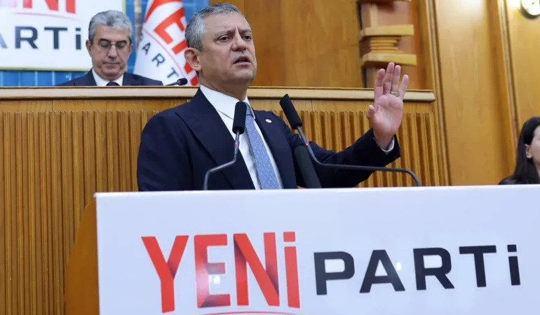 özgür zöel yeni parti grup
