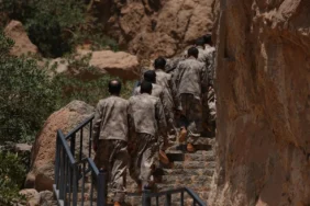 pkk silah bırakma geriye yürüyüş